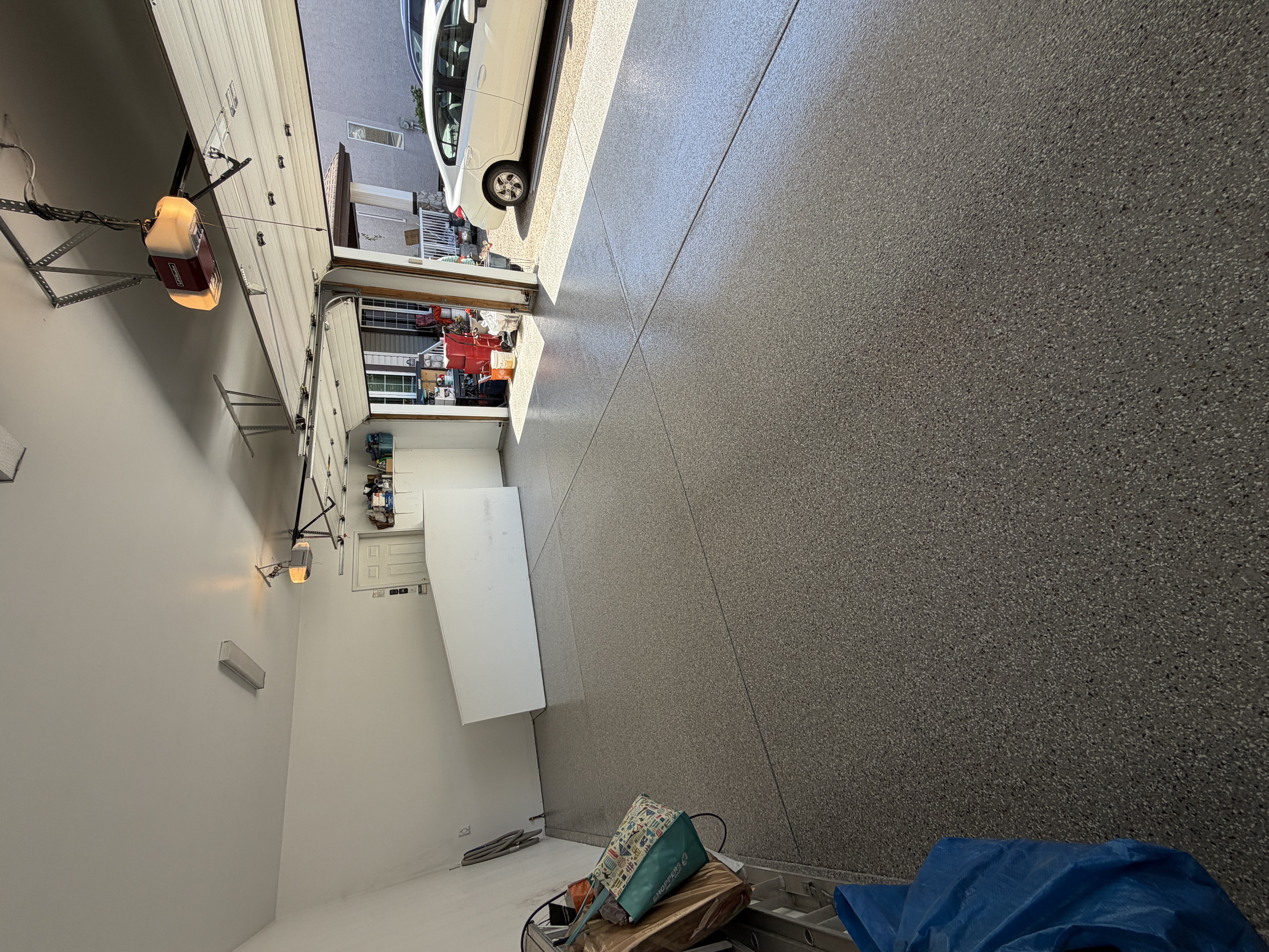 Modern flake finish patio floor